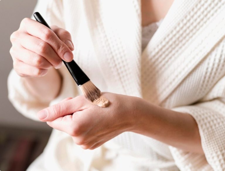 Why Add Titanium Dioxide Whitening Powder in Cosmetics